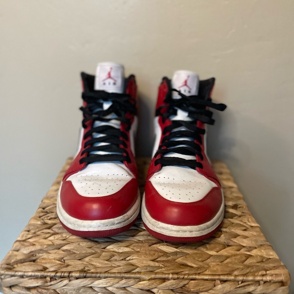 Nike Air Jordan Retro High Chicago 2013